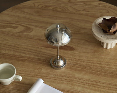 How to Choose the Best Reading Lamps for Your Living Room