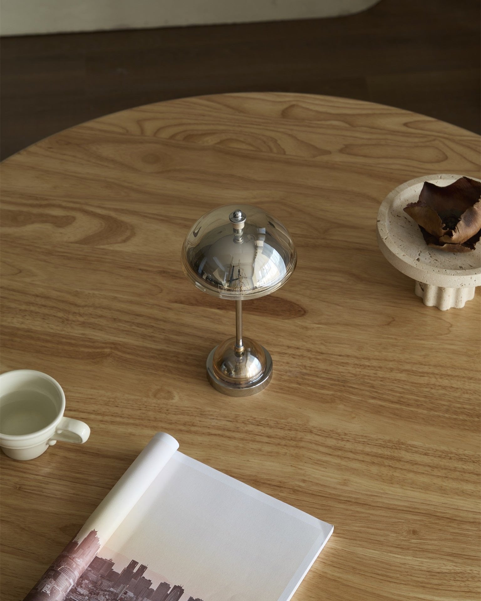 Crystal-Flowerpot-Table-Lamp-Dinning-Table-2