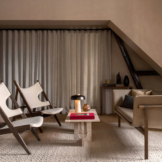 MENU_Androgyne_Lounge_Table_Reverse_Table_Lamp_Knitting_Chair_Tailor_Sofa_Travenza
