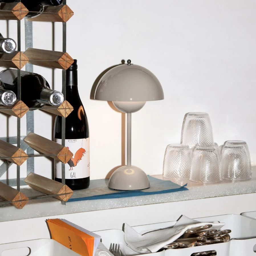 Flowerpot LED Portable Table Lamp
